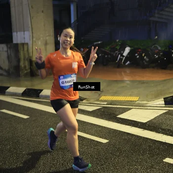 Runner Photo 7908498