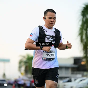 Runner Photo 7908503