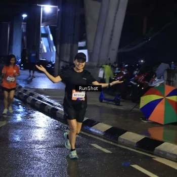 Runner Photo 7908521