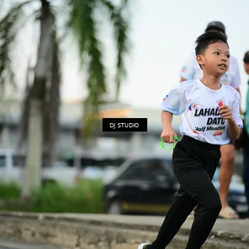Runner Photo 7908525
