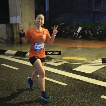 Runner Photo 7908541