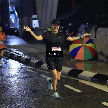Runner Photo 7908548