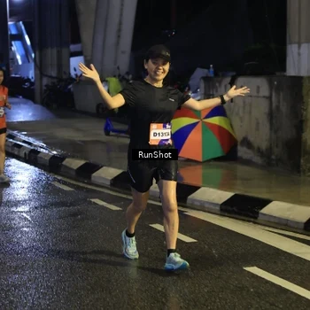 Runner Photo 7908552