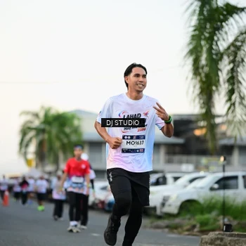 Runner Photo 7908555