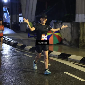 Runner Photo 7908556