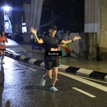 Runner Photo 7908559