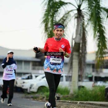Runner Photo 7908565