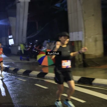 Runner Photo 7908566
