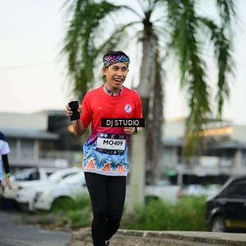 Runner Photo 7908570