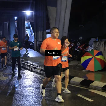 Runner Photo 7908572