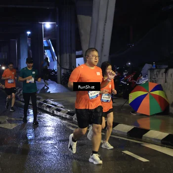 Runner Photo 7908574