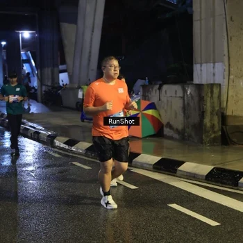 Runner Photo 7908581