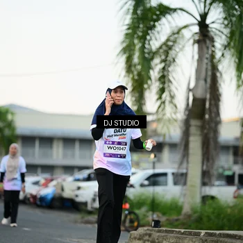 Runner Photo 7908591