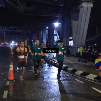 Runner Photo 7908606