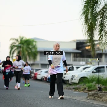 Runner Photo 7908612