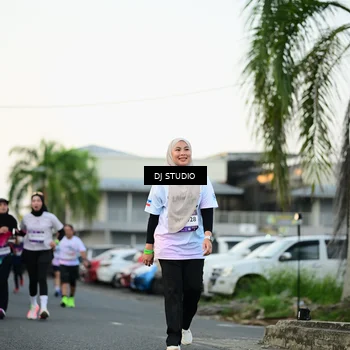 Runner Photo 7908615