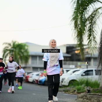 Runner Photo 7908623