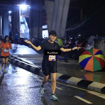 Runner Photo 7908624