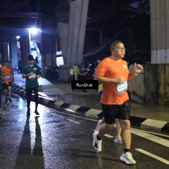 Runner Photo 7908629