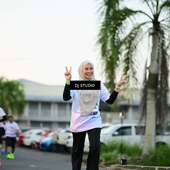 Runner Photo 7908634