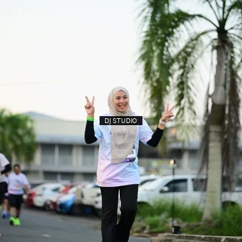 Runner Photo 7908635