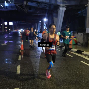 Runner Photo 7908636