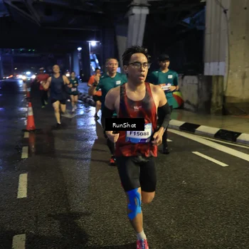 Runner Photo 7908641