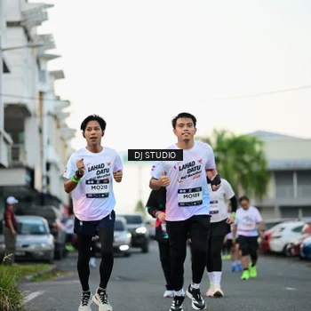 Runner Photo 7908655