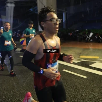 Runner Photo 7908659