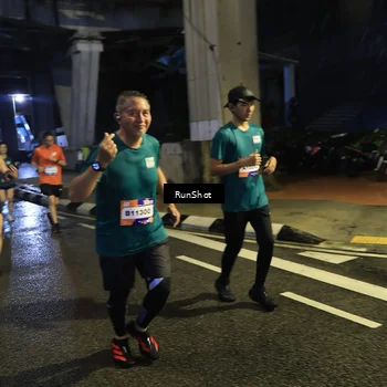 Runner Photo 7908674