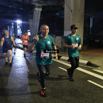 Runner Photo 7908680
