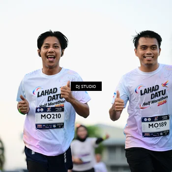Runner Photo 7908682