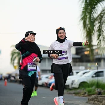 Runner Photo 7908687
