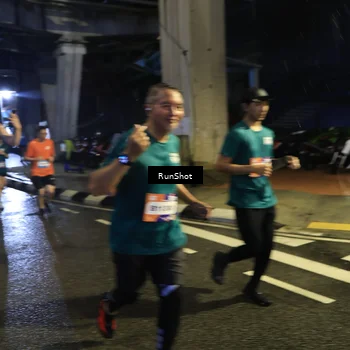 Runner Photo 7908690