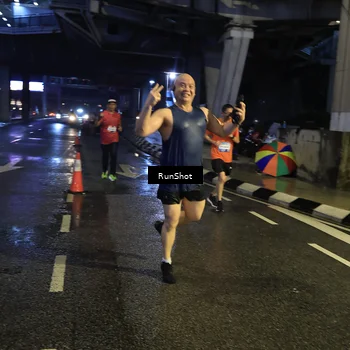 Runner Photo 7908698