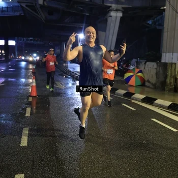 Runner Photo 7908704