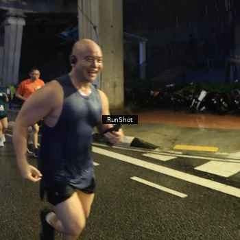 Runner Photo 7908740