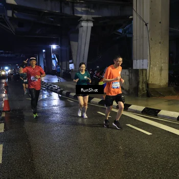 Runner Photo 7908744