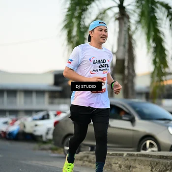Runner Photo 7908754