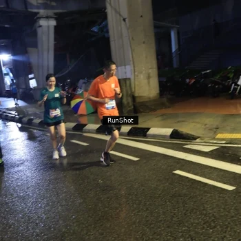 Runner Photo 7908758