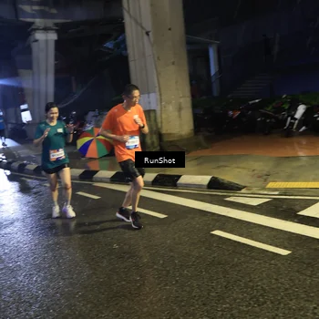 Runner Photo 7908762