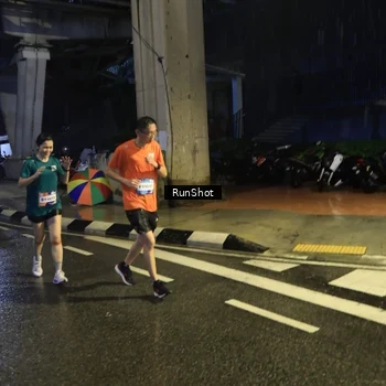 Runner Photo 7908764