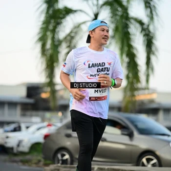 Runner Photo 7908769
