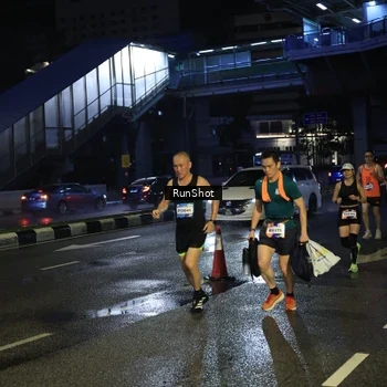 Runner Photo 7908770