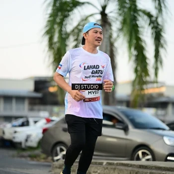 Runner Photo 7908772