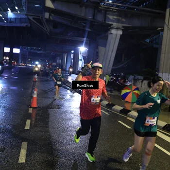 Runner Photo 7908774