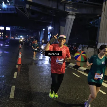 Runner Photo 7908781