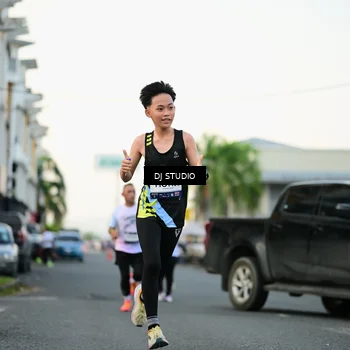 Runner Photo 7908782