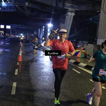 Runner Photo 7908784