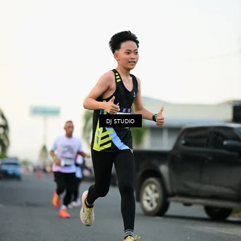 Runner Photo 7908785